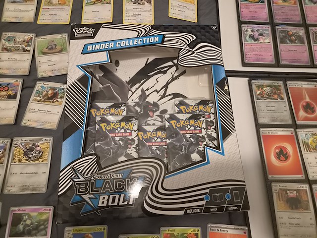 Grote pokémon kaartenverzameling met black bolt binder collection en mappen - afbeelding 45 van  46