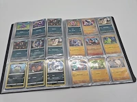 Grote pokémon tcg-verzameling – dik pakket kaarten – verzamelmap – inclusief accessoires - afbeelding 8 van  22