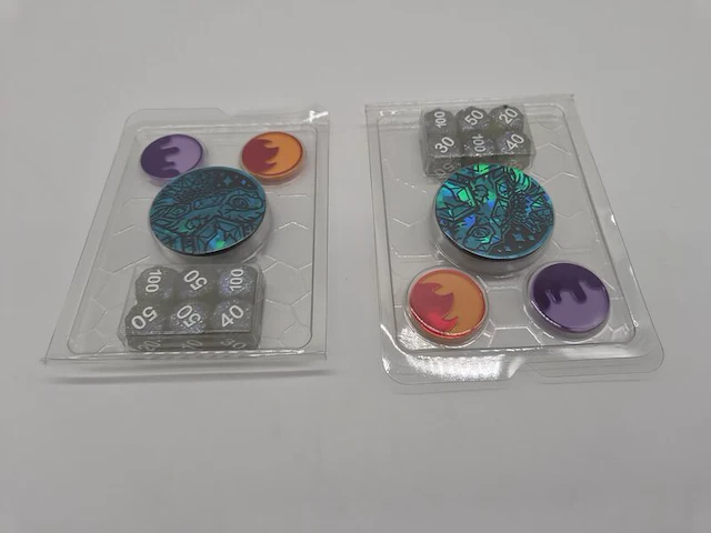 Grote pokémon tcg-verzameling – dik pakket kaarten – verzamelmap – inclusief accessoires - afbeelding 18 van  22