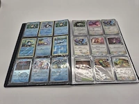 Grote pokémon tcg-verzameling – dik pakket kaarten – verzamelmap – inclusief accessoires - afbeelding 21 van  22