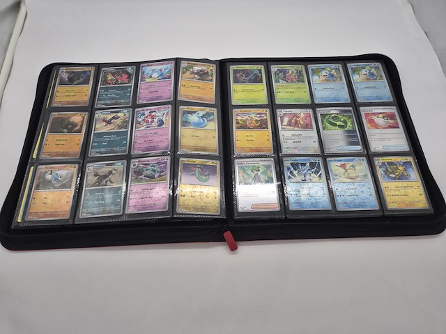 Grote pokémon verzameling (o.a. vintage en zeldzame kaarten) - afbeelding 19 van  38