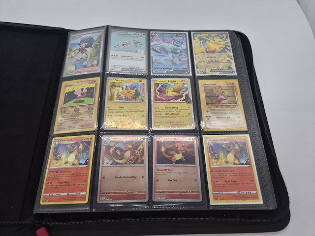 Grote pokémon verzameling (o.a. vintage en zeldzame kaarten) - afbeelding 38 van  38