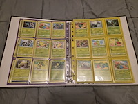 Grote pokémon verzameling – o.a. vintage kaarten, mappen en tins - afbeelding 7 van  65