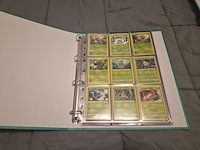Grote pokémon verzameling – o.a. vintage kaarten, mappen en tins - afbeelding 18 van  65