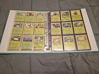 Grote pokémon verzameling – o.a. vintage kaarten, mappen en tins - afbeelding 25 van  65
