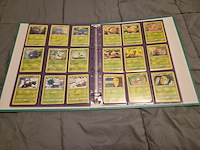 Grote pokémon verzameling – o.a. vintage kaarten, mappen en tins - afbeelding 27 van  65