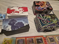 Grote pokémon verzameling (veel vintage, 3 gevulde mappen, accessoires + meerdere grote stapels kaarten) - afbeelding 8 van  22