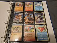 Grote pokémonkaartenverzameling met zeldzame kaarten, verzamelmap en pokémon-blik - afbeelding 6 van  26