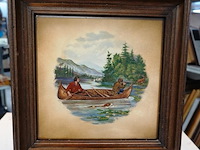 Grote porseleinen tegel in houten lijst - afbeelding 1 van  5