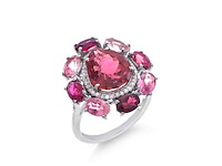 Grote ring met natuurlijke toermalijnen in verschillende roze getinte kleuren