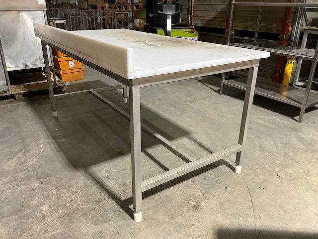 Grote roestvrijstalen snijtafel - afbeelding 4 van  5