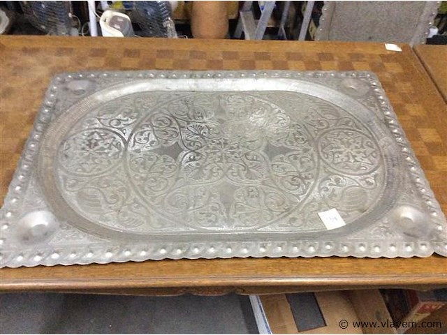 Grote schaal metaal - afbeelding 1 van  3