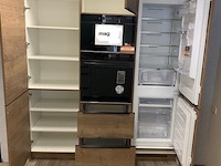 Grote showroomkeuken met eiland