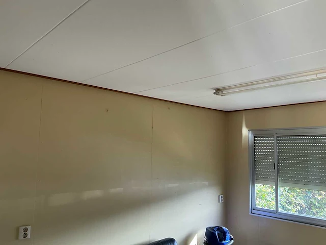 Grote unit voorzien van hal, keuken, toilet en afzonderlijke ruimte - afbeelding 10 van  20