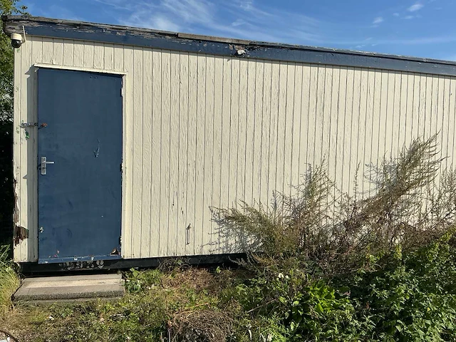 Grote unit voorzien van hal, keuken, toilet en afzonderlijke ruimte - afbeelding 4 van  20