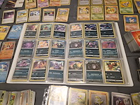 Grote verzameling pokémon kaarten met gevulde map, vintage kaarten, sleeves en accessoires - afbeelding 11 van  38