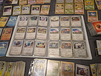 Grote verzameling pokémon kaarten met gevulde map, vintage kaarten, sleeves en accessoires - afbeelding 17 van  38