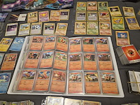 Grote verzameling pokémon kaarten met gevulde map, vintage kaarten, sleeves en accessoires - afbeelding 24 van  38