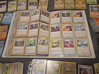 Grote verzameling pokémon kaarten met gevulde map, vintage kaarten, sleeves en accessoires - afbeelding 27 van  38