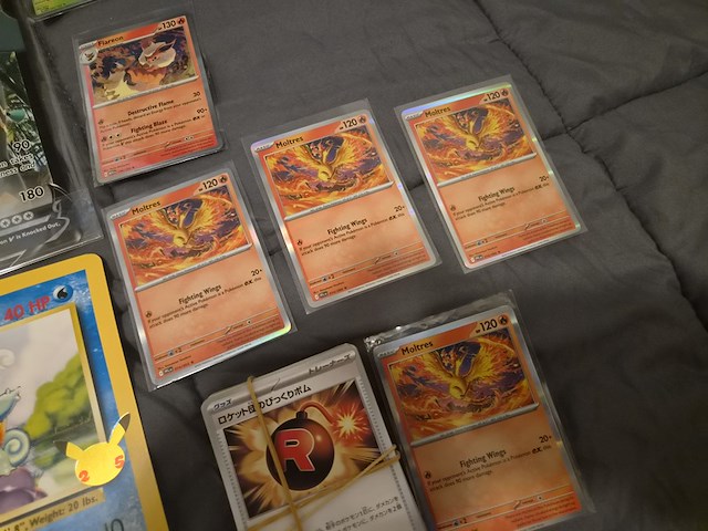 Grote verzameling pokémon kaarten met vele vintage kaarten - afbeelding 3 van  18