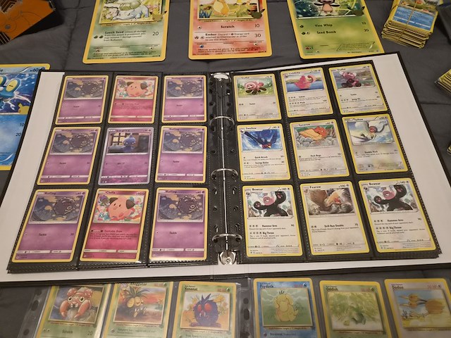 Grote verzameling pokémon kaarten, vele vintage kaarten, xl-kaarten, gevulde map en meer - afbeelding 16 van  29