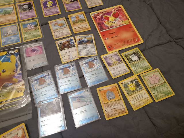 Grote verzameling pokémon kaarten, vele vintage kaarten, xl-kaarten, gevulde map en meer - afbeelding 12 van  29
