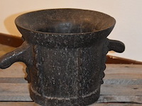 Grote vijzel of gietbeker - afbeelding 3 van  3