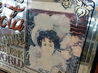 Grote vintage coca-cola reclamespiegel in een houten lijst - afbeelding 4 van  6