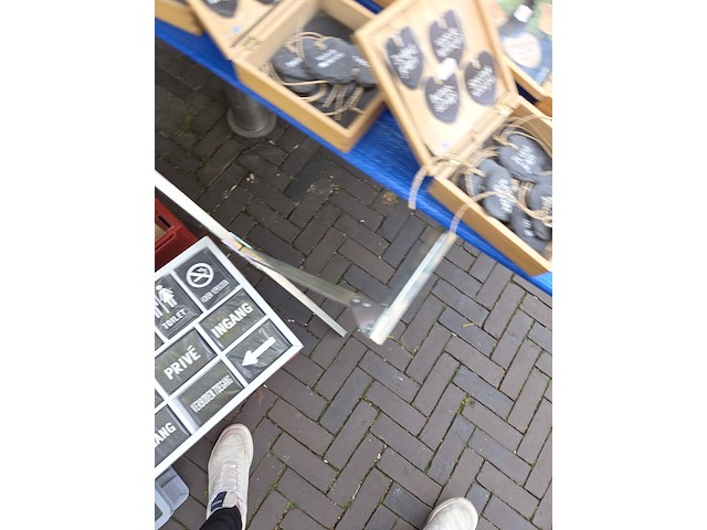 Grote winkel voorraad cadeau en kantoor artikelen - afbeelding 4 van  14