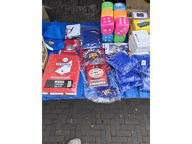 Grote winkel voorraad cadeau en kantoor artikelen - afbeelding 12 van  14