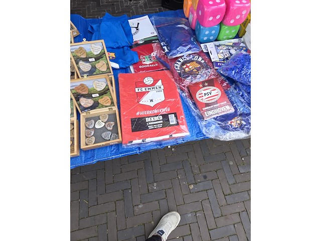 Grote winkel voorraad cadeau en kantoor artikelen - afbeelding 13 van  14