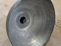 Grote zware industrieel vormgegeven ijzeren hanglamp - afbeelding 4 van  5