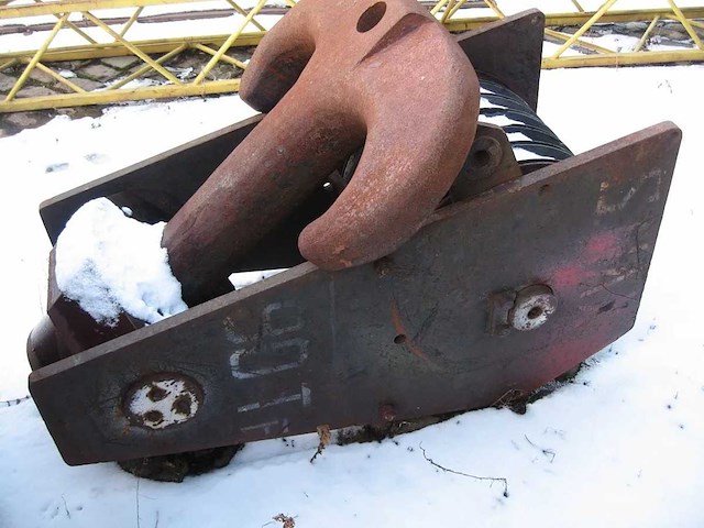 Grove - - coles tm 80 - mobiele kraan - afbeelding 2 van  19