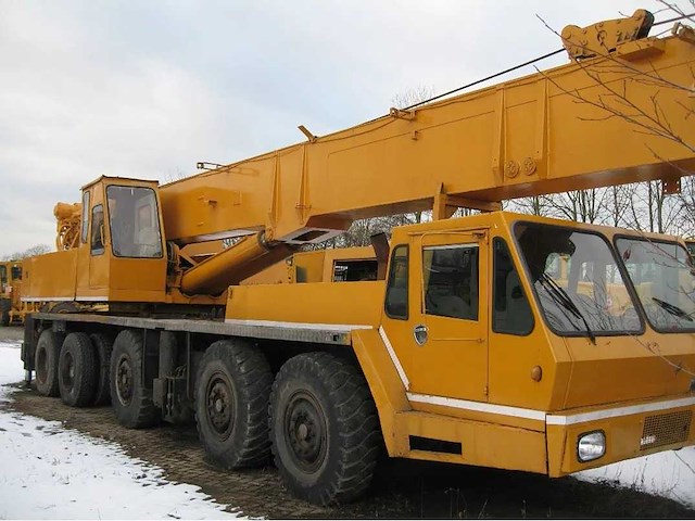 Grove - - coles tm 80 - mobiele kraan - afbeelding 10 van  19