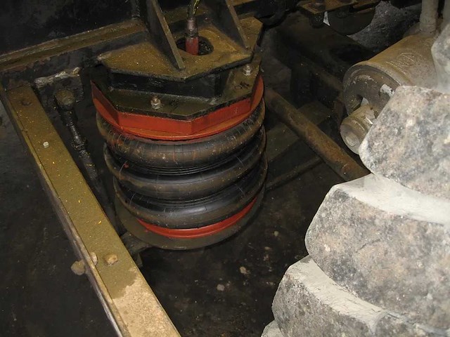 Grove - - coles tm 80 - mobiele kraan - afbeelding 17 van  19