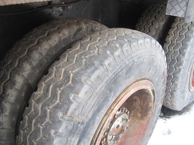 Grove - - coles tm 80 - mobiele kraan - afbeelding 19 van  19