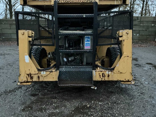 Grove manlift sm4688xt hoogwerker defect - afbeelding 6 van  29