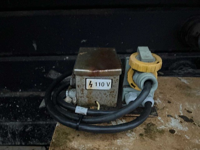 Grove manlift sm4688xt hoogwerker defect - afbeelding 10 van  29