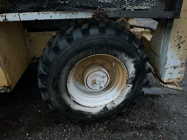 Grove manlift sm4688xt hoogwerker defect - afbeelding 2 van  7