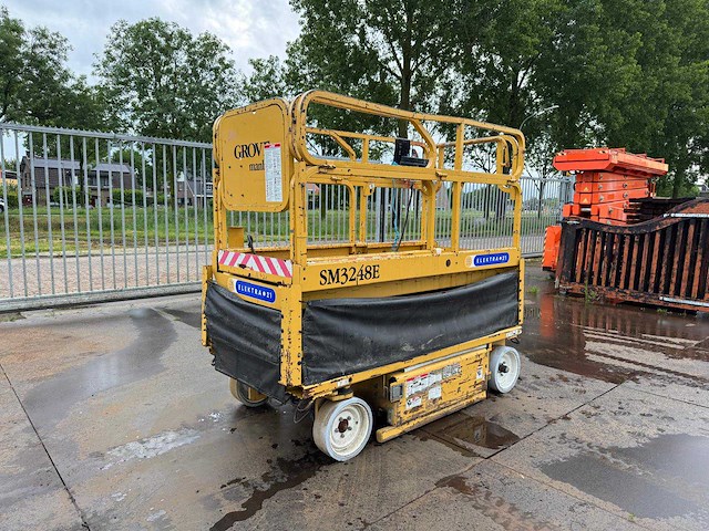 Grove sm3248e schaarhoogwerker - afbeelding 8 van  8
