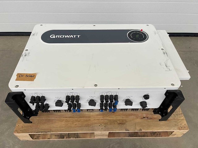 Growatt - max 100ktl3-x lv - gebruikte omvormer (100 kw) - afbeelding 2 van  5