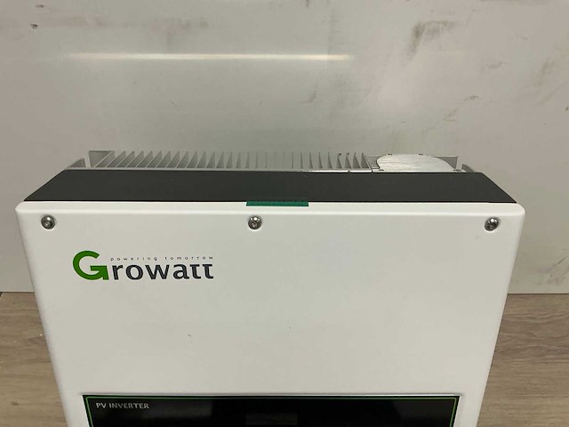 Growatt 5000tl3-s omvormer - afbeelding 1 van  2