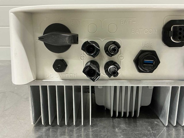 Growatt min 4600tl-xe omvormer - afbeelding 7 van  8