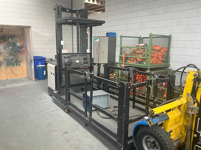 Grown sp3011tl hoogheffende orderverzameltruc - afbeelding 11 van  16