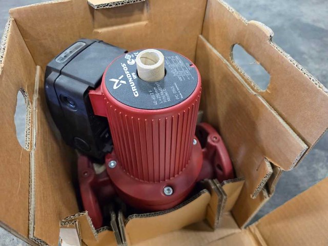 Grundfos - 40-60 2f - waterpomp - afbeelding 1 van  3