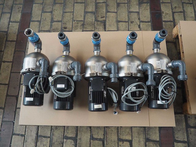 Grundfos - chi2-50 - multistage centrifugal waterpump (5x) - afbeelding 2 van  8