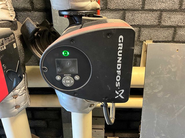 Grundfos - magna 3 - circulatiepomp - afbeelding 1 van  3