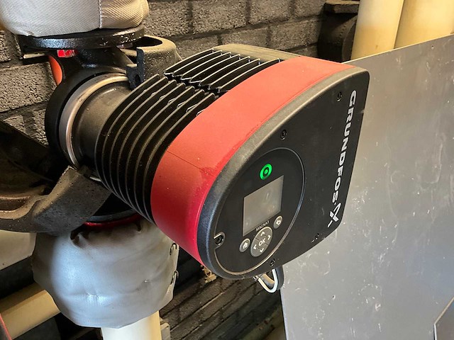 Grundfos - magna 3 - circulatiepomp - afbeelding 2 van  3