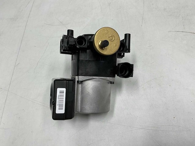 Grundfos - upm 15-70 hb - circulatiepomp - afbeelding 6 van  10