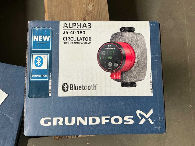 Grundfos alpha 3 - 25-40 180 elektronische circulatiepomp - afbeelding 2 van  2